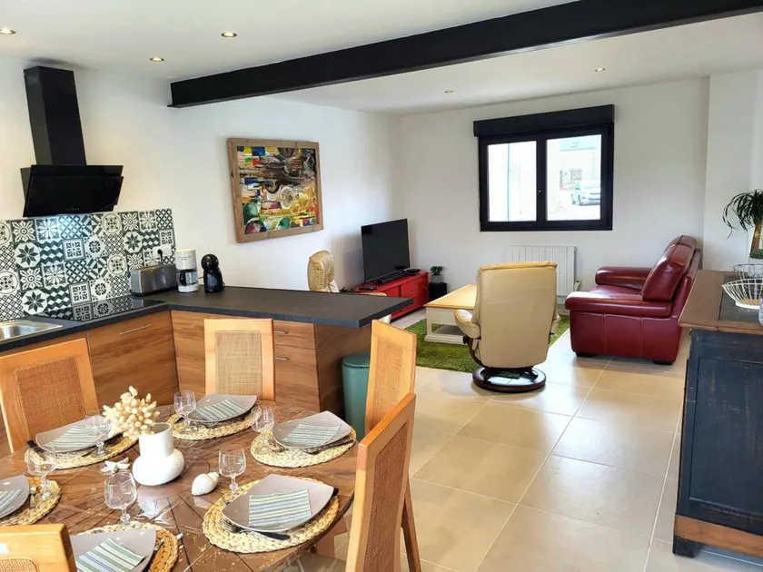 Cottage with terrace, garden & barbecue | Garden view - Image 1