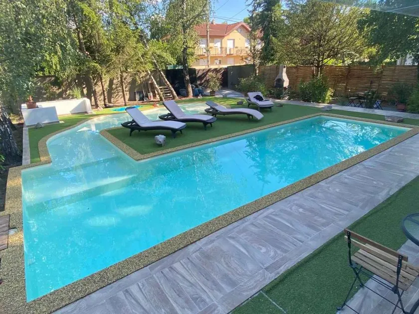 Holiday apartment with pool, hot tub and sauna near the free beach - Image 1