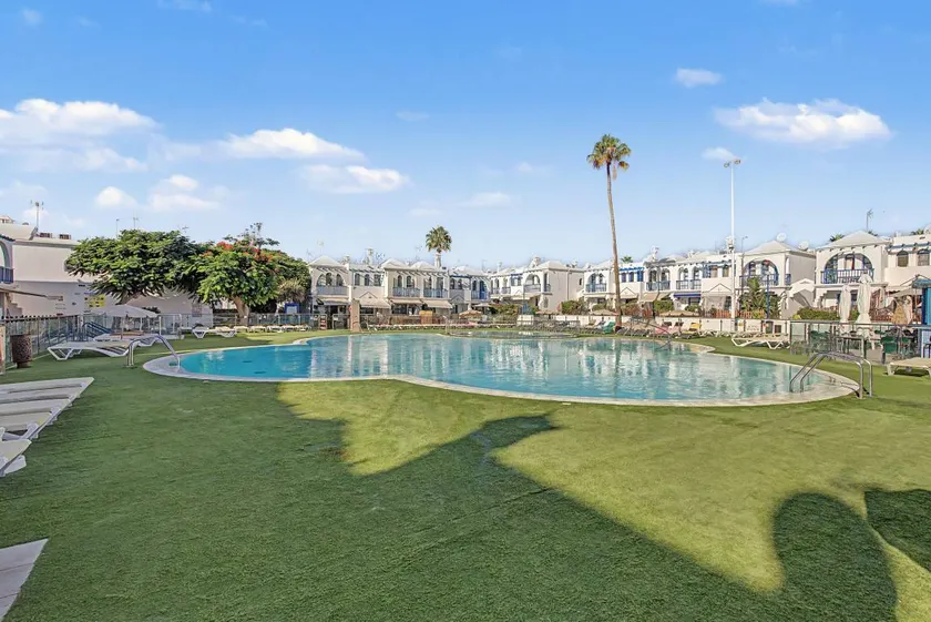 'Casa Romantico - Playmar' with Shared Pool, Private Terrace and Wi-Fi - Image 1