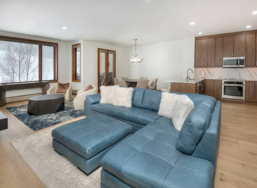 Appartement en copropriété avec jacuzzi, piscine chauffée et barbecue - Image 1
