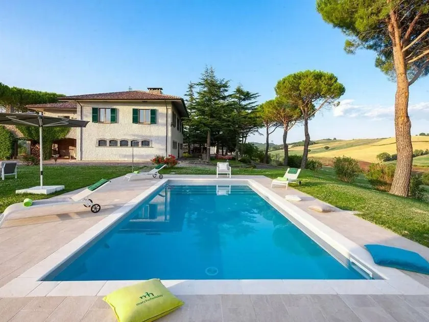 Villa Paola Holidays - Image 1