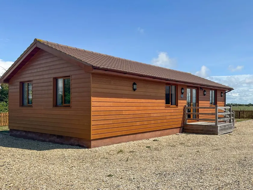 Cottage with garden | River view - Image 1