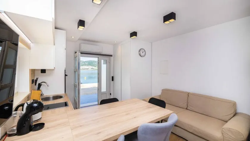 Apartment Cuce - Image 1