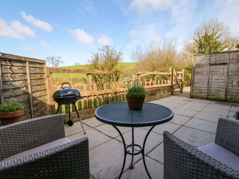 Fully equipped pleasant cottage with garden | Pet-friendly - Image 1