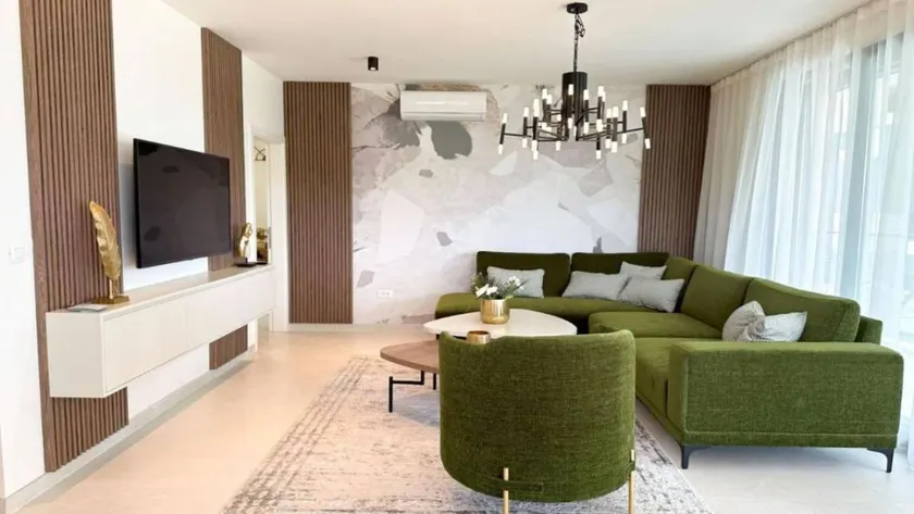 Fully equipped spacious apartment with terrace | Pets are welcome - Image 1