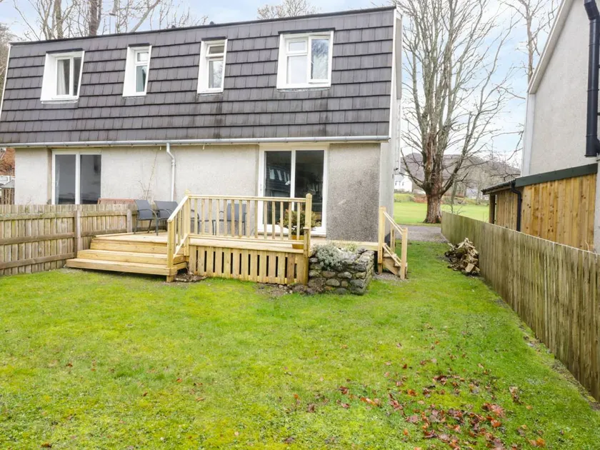Child-friendly nice cottage with garden | Pets are welcome - Image 1