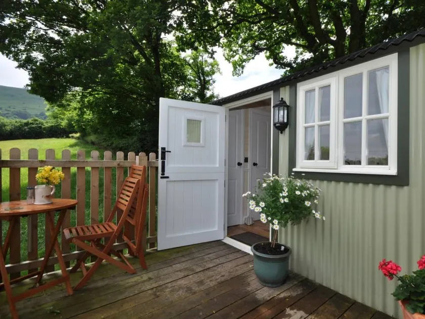 Charming cottage with barbeque & garden | Pets are welcome - Image 1