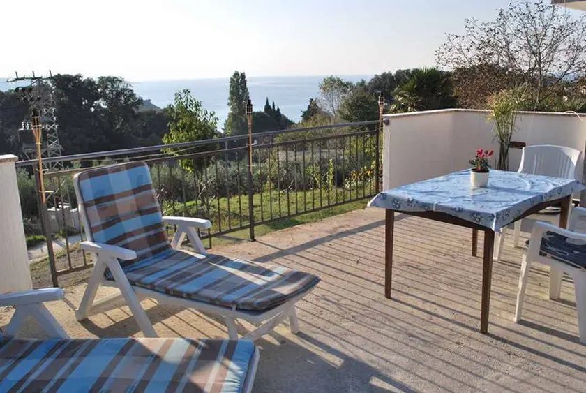 Studio with BBQ, terrace & garden - Image 1