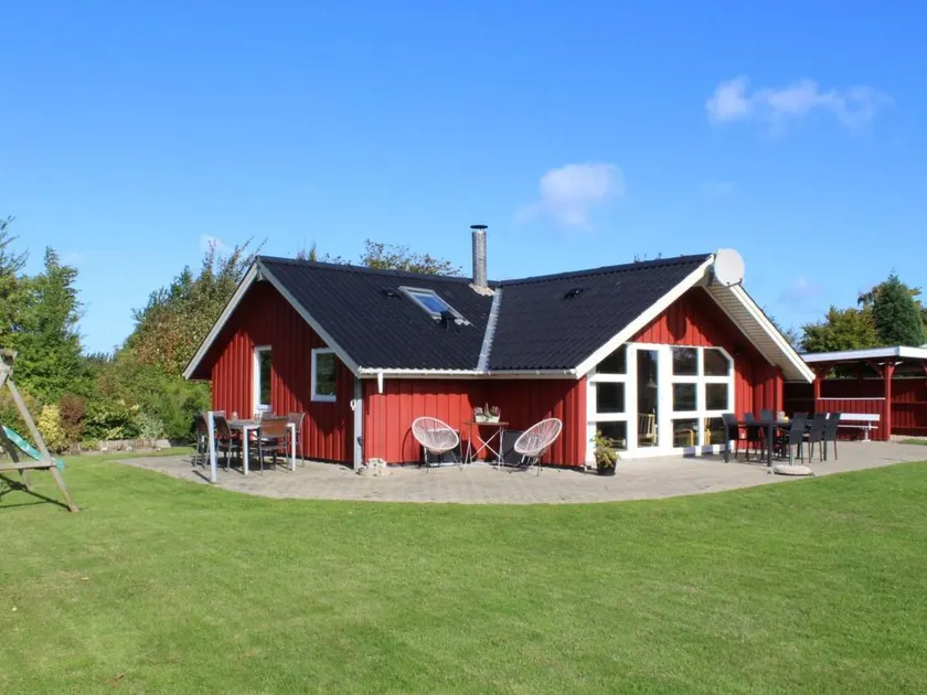 Children-friendly house with sauna, BBQ & terrace | Close to the beach | Dogs allowed - Image 1