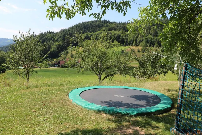 Flat with barbeque & garden | Mountain view - Image 1