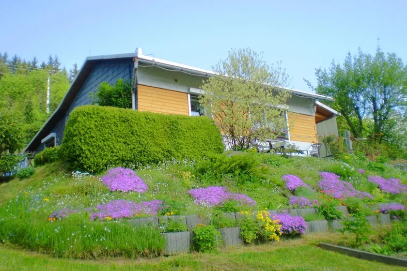 Holiday home with private pool, terrace & BBQ | Mountain view - Image 1