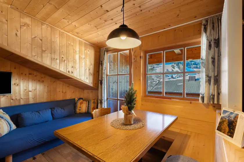 Studio Apartment 'Jelerhof Apt Zirm' with Mountain View, Shared Garden and Wi-Fi - Image 1