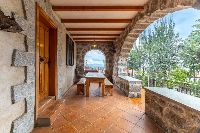 „El Mirador De La Reina“ mit Bergblick, privater Terrasse und Klimaanlage - Image 1