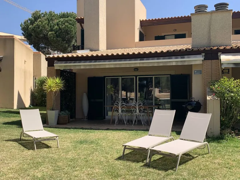 Maison de vacances avec jardin, piscine et barbecue | Vue jardin - Image 1
