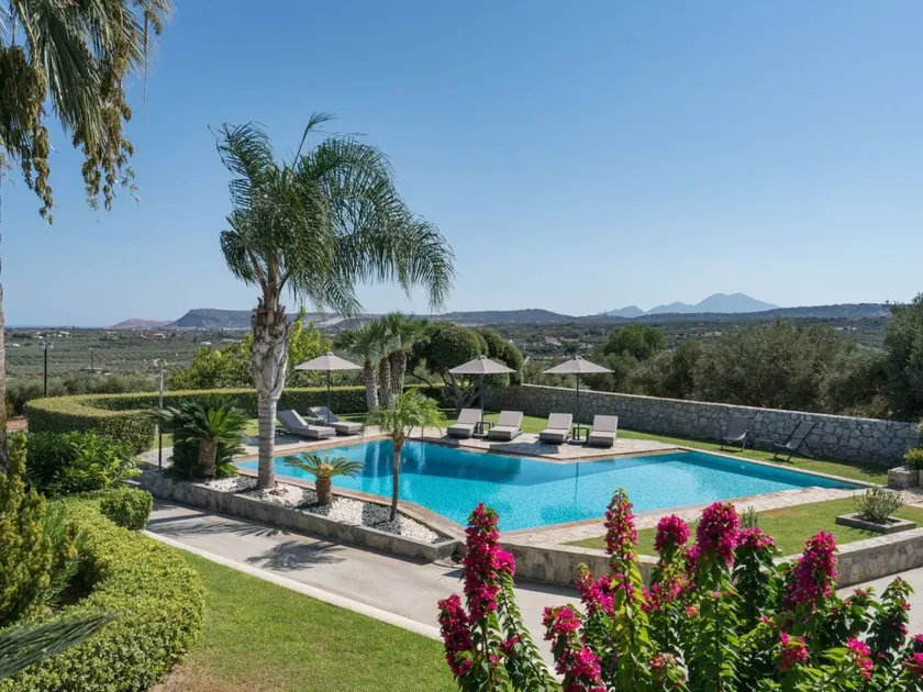 Villa mit Pool, Spielplatz, Pingpong und Grillplatz - Image 1