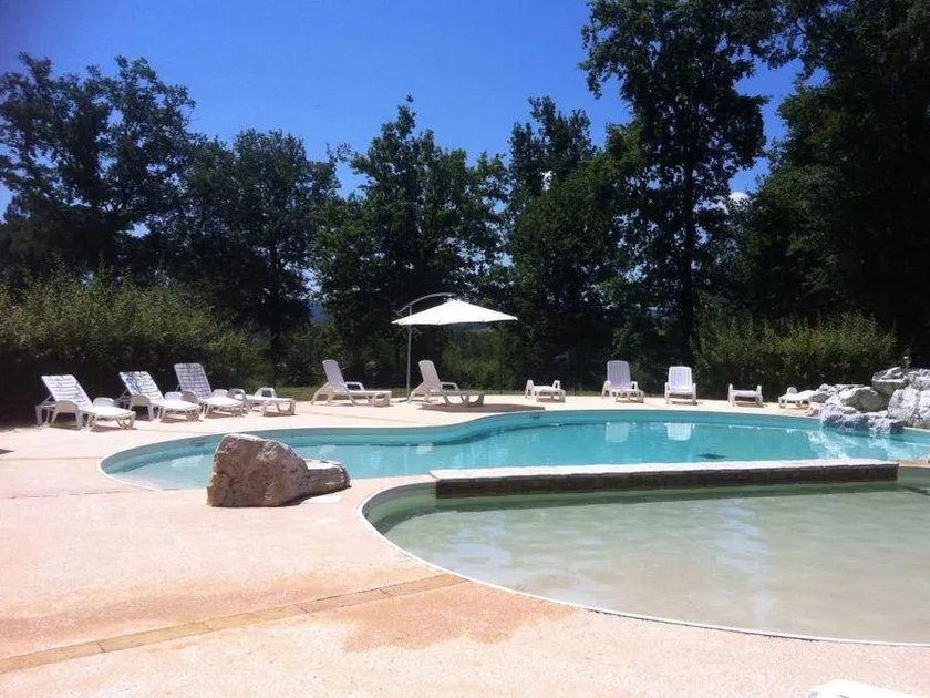 Child-friendly lovely chalet with heated pool & terrace | Pet-friendly - Image 1