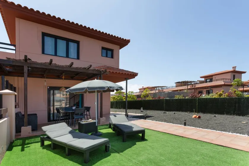 Apartment mit Garten, Terrasse und Pool | Meerblick - Image 1