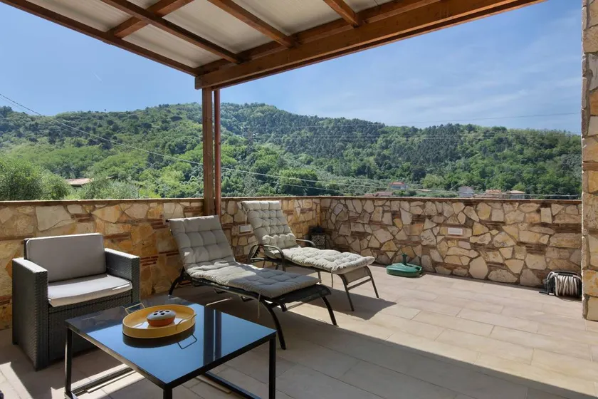 Ferienhaus mit Grill, Terrasse und Garten | Stadtblick - Image 1