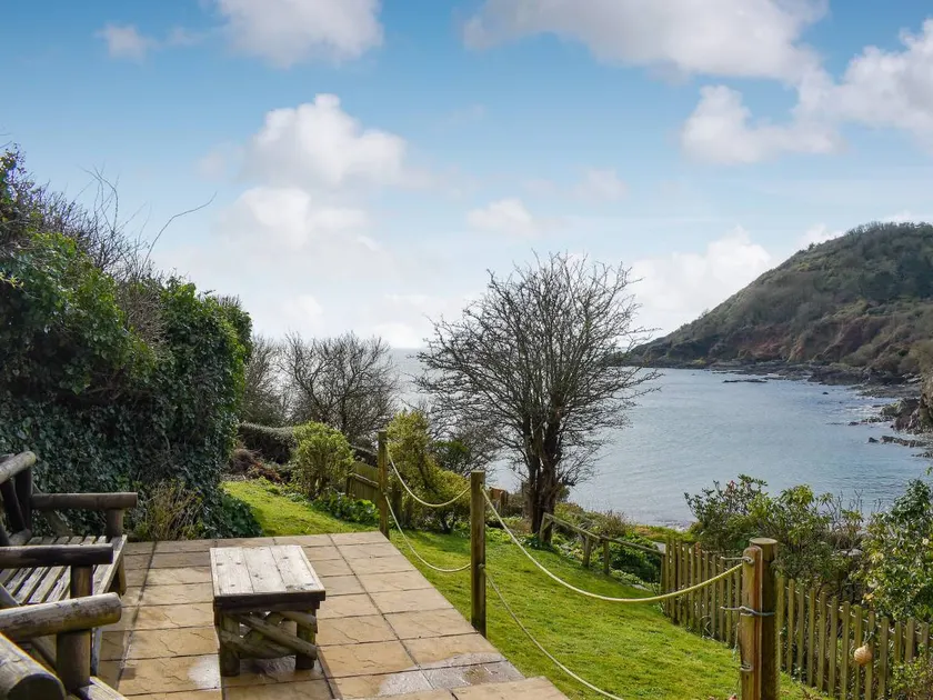 Garden Cottage - UK30590 - Image 1