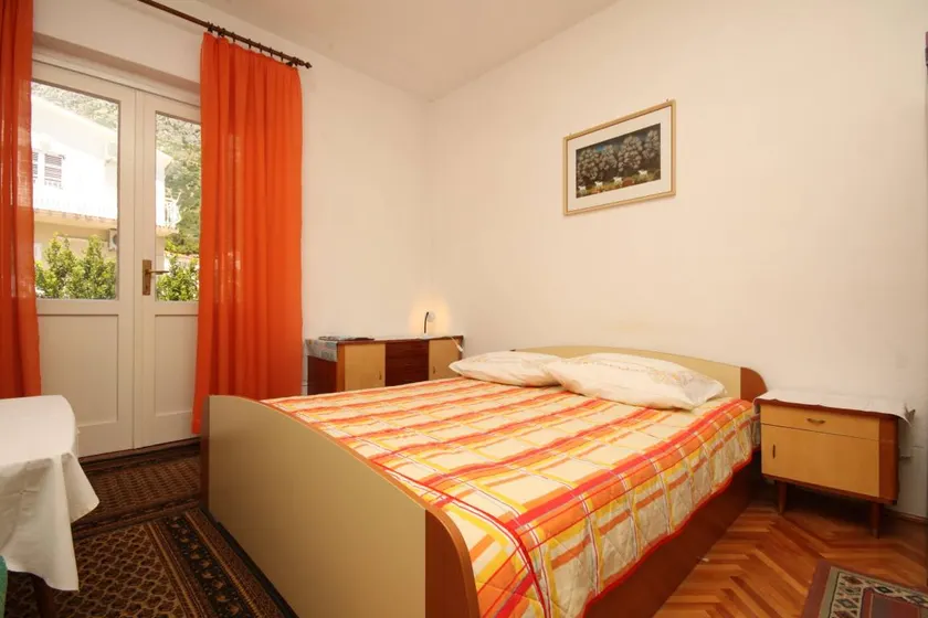 Dedicated room with barbecue & terrace | Close to the beach | Pets are welcome - Image 1