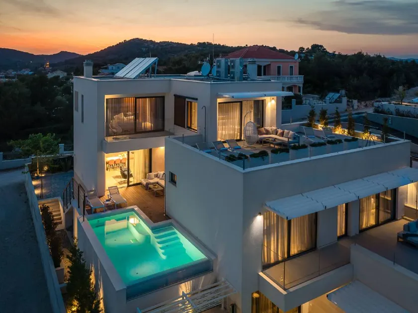 Pleasant villa with sauna, terrace & BBQ | Close to the beach - Image 1