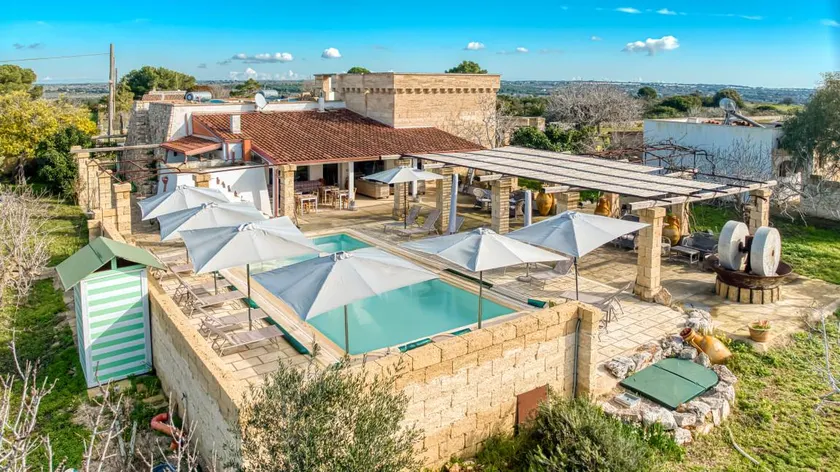 Villa „Camera 1“ mit Meerblick, privatem Pool und WLAN - Image 1