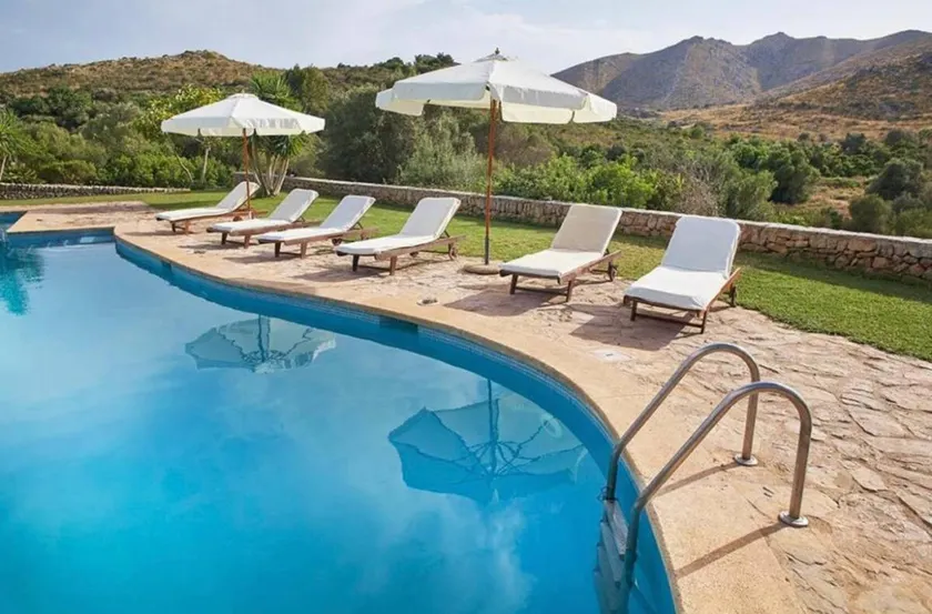 Maison de campagne avec jardin, piscine privée et terrasse | Vue montagne - Image 1