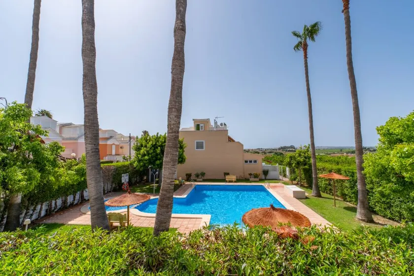 Children-friendly pleasant house with pool & terrace | Lake view | Good for workation | Dogs allowed - Image 1