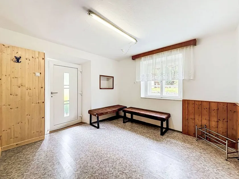 Apartamento vacacional con jardín y terraza - Image 1