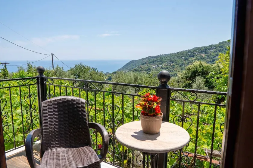 Paradeisos Penthouse - Image 1
