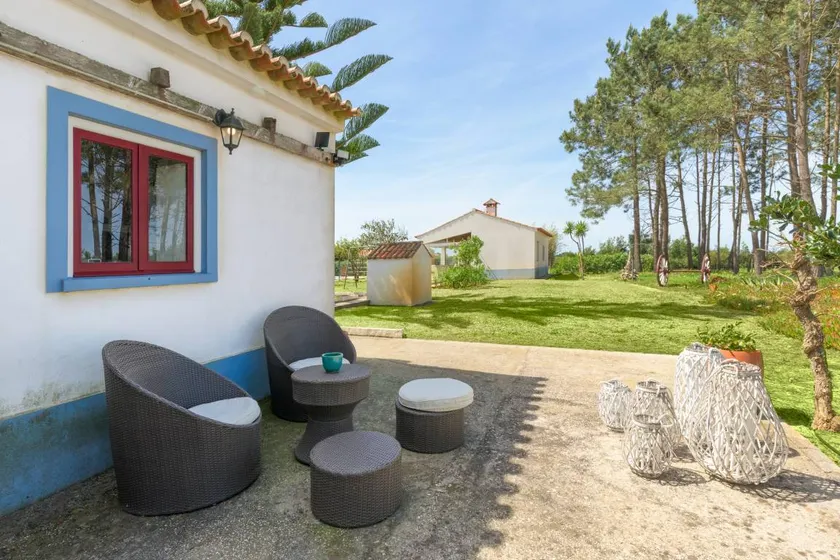 Maison de campagne adaptée aux familles avec barbecue, jardin et terrasse | Vue montagne | Idéale pour le télétravail - Image 1
