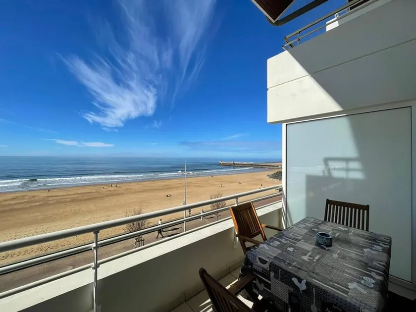 One-bedroom apartment with terrace, AC and parking in Capbreton - Image 1