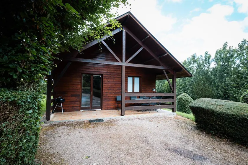 Chalet Jacobin 6 Pers. mit Gemeinschaftspool, Terrasse und WLAN - Image 1