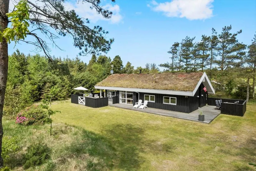 Ferienhaus mit Whirlpool, Terrasse und Grill - Image 1