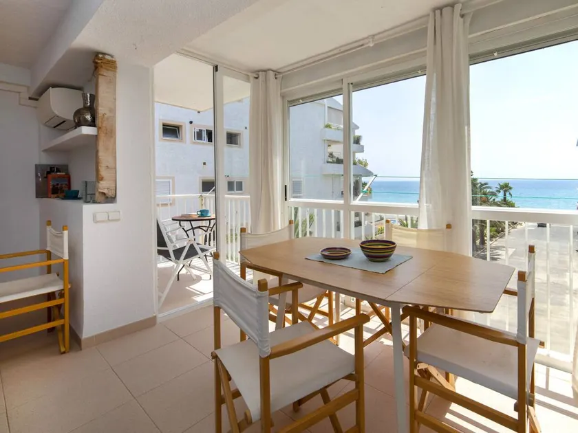 Fully equipped beautiful holiday apartment with terrace | Sea view | Close to the beach - Image 1