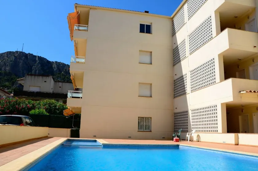 Agréable appartement avec terrasse et piscine | Proche de la plage - Image 1