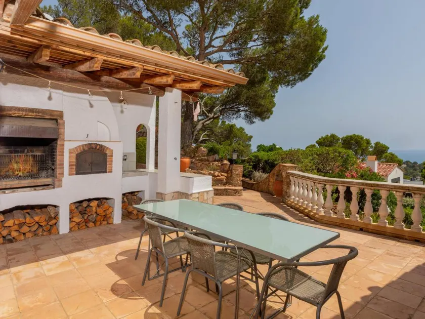 Sunny Villa with Pool & Garden, Tamariu, Costa Brava - Image 1