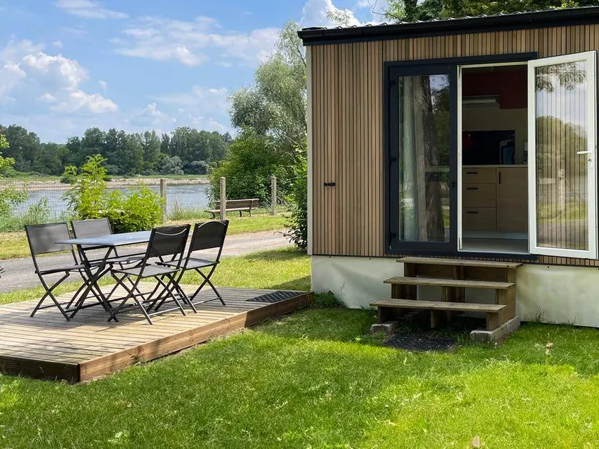 Mobil home avec terrasse - Image 1