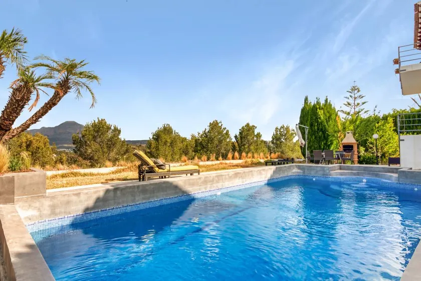 Villa „Bohemia“ mit Meerblick, privatem Pool und WLAN - Image 1