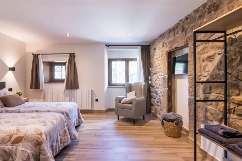 Apartment 'Las Casucas De Somavía 1' mit Bergblick, Gemeinschaftsterrasse und WLAN - Image 1