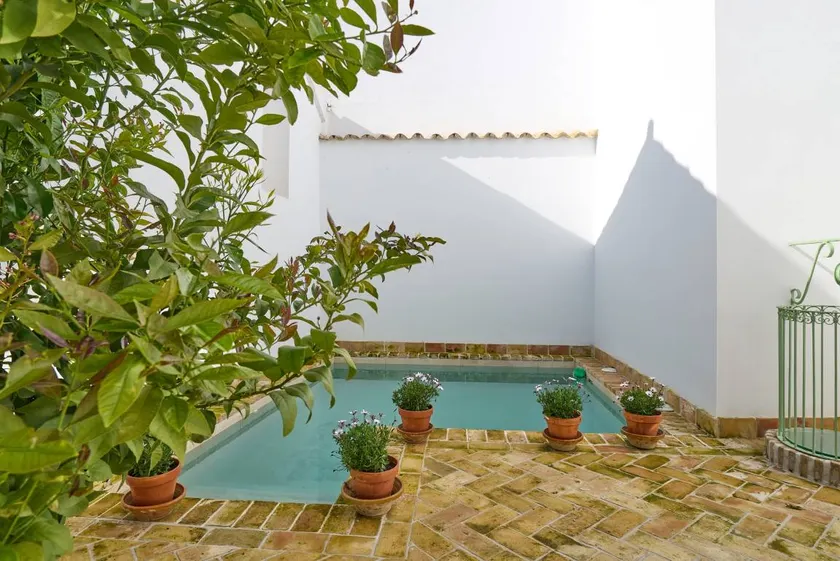 Ferienhaus mit Pool und Grill | Stadtblick - Image 1