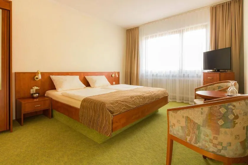 Dreibettzimmer - Image 1