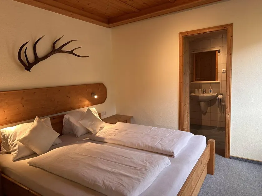 Family-friendly holiday apartment with garden - Image 1