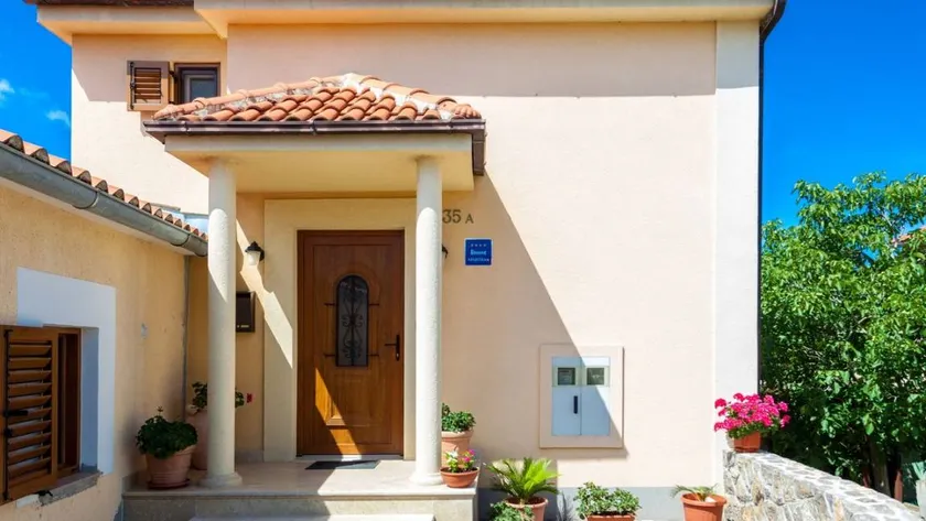 Beautiful flat | Beach nearby - Image 1