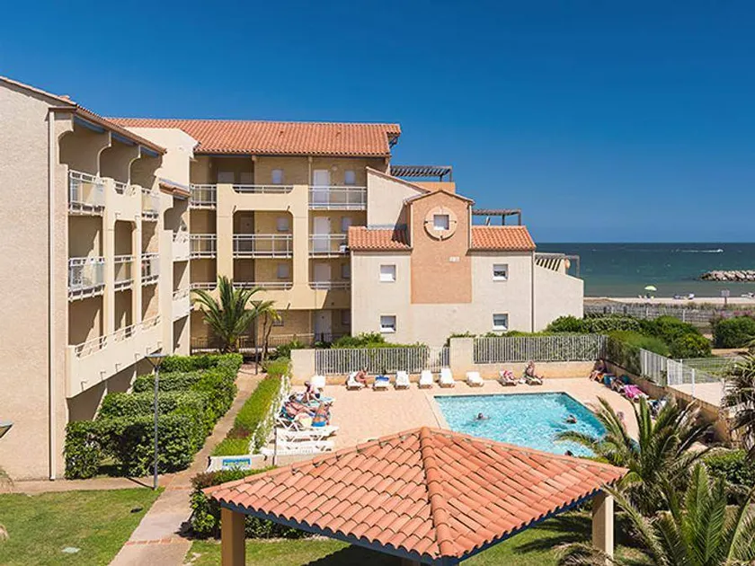 Appartement avec piscine - Image 1