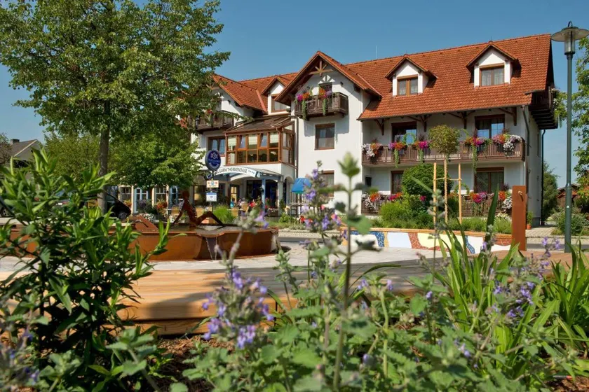 Cafe/Hotel Garni Thermenoase**** - Image 1