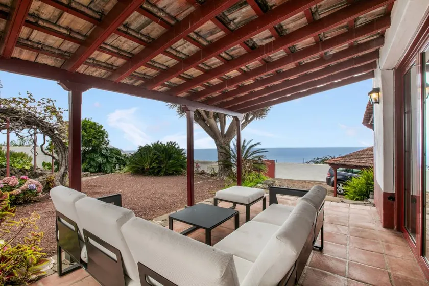 Fully equipped finca with garden, terrace & fast internet | Sea view | Good for workation - Image 1