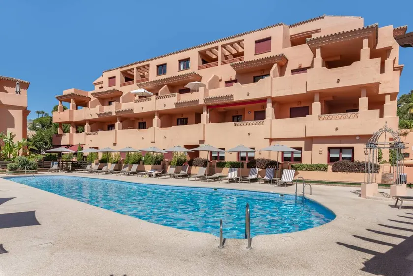Fully equipped beautiful flat with garden, pool & terrace | Garden view | Pet-friendly - Image 1
