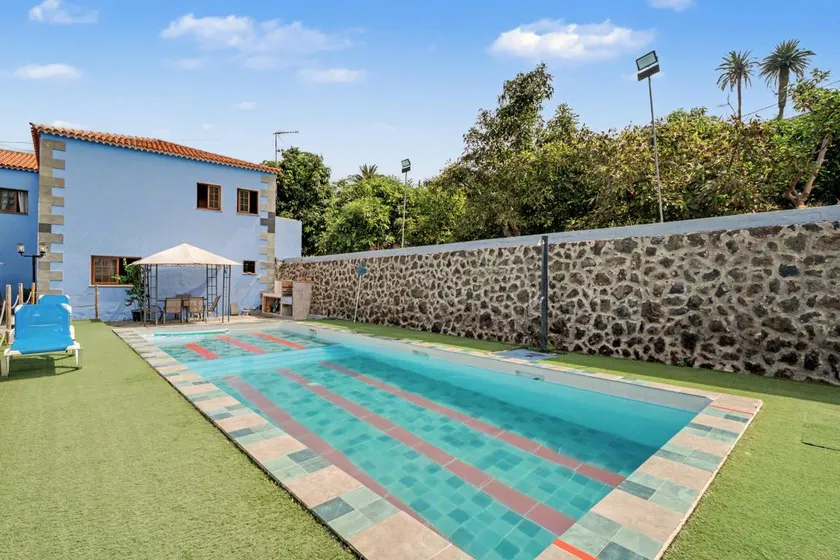 Ferienhaus mit Terrasse, Garten und privatem Pool | Meerblick - Image 1