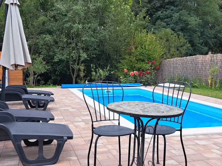 House with garden, private pool & terrace | Dogs allowed - Image 1